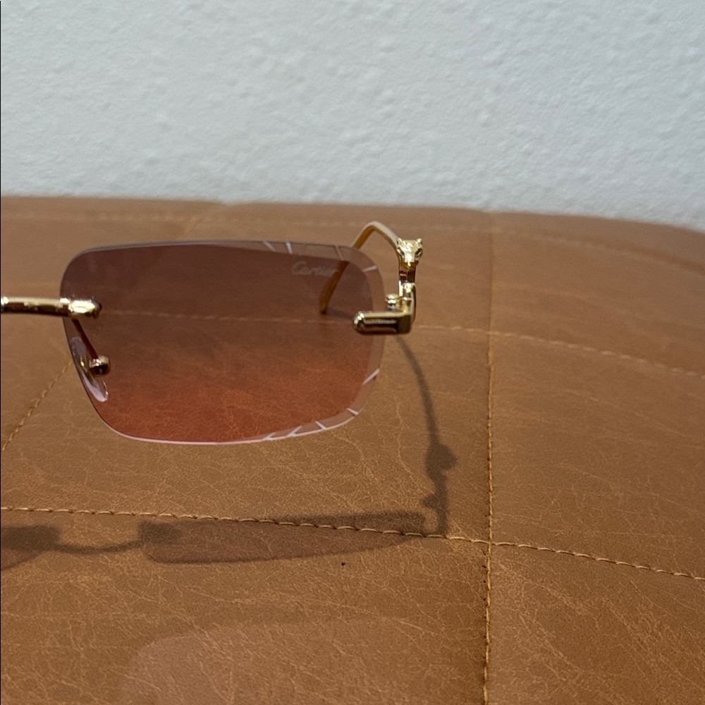 BRAND NEW: Cartier Gold Frame Pink Gradient Rimless Sunglasses - Picture 4 of 6